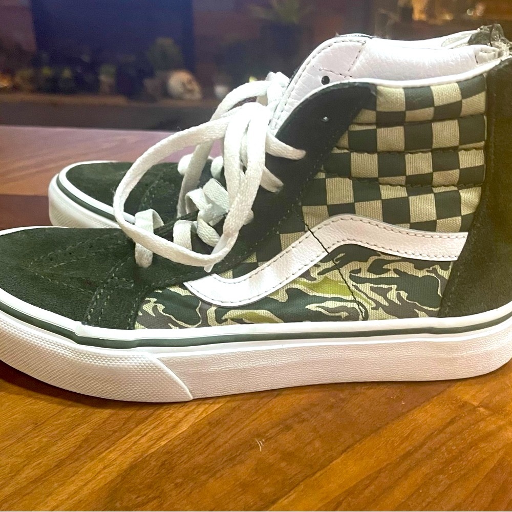 VANS Green size 2.5 little Boys